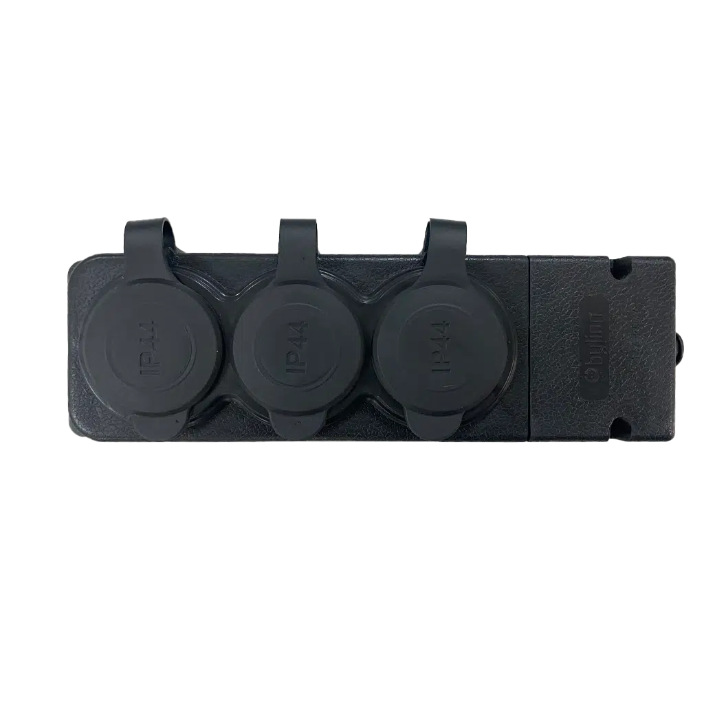 Régua com 3 Tomadas Schuko 2P+T IP44 Pretas 3KMP - Image 2