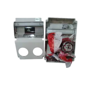 Caixa Distribuição de Tomadas 2(1/16A) + 3(5/16A) IP44 Sem Disjuntores BH2-2218-2020