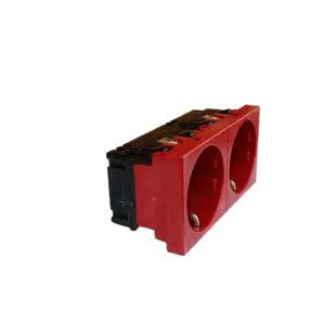 Tomada Dupla Tipo Mosaico 2P+T 16A Vermelha  Ref. 6117 018