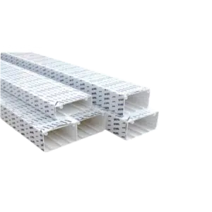 Calha Técnica Evolutiva Tampa L75 185X50mm Branca 16040 CBR