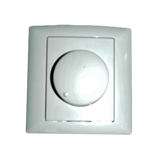 Regulador Comutador de Luz  70211  FEMAG 500VA BR CBR