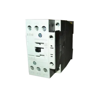 Contactor 3 Polos + 1NF 4KW Bobine:230VAC DILM9-01