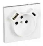 Centro para Tomada Schuko + USB Tipo A e Tipo C Ref.90630 TBR
