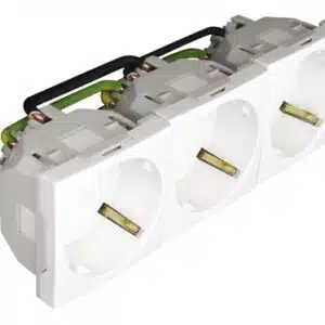 Efapel Tomada Tripla 45194 6MODU VM Schuko SVM