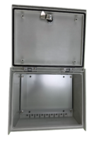 SBX Caixa Polyester Vazia C/PLATINA P100 300X250X140 Lwsmc 3025